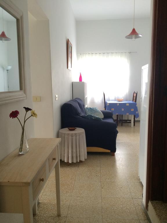 Apartamentos Domínguez Calera Quarto foto
